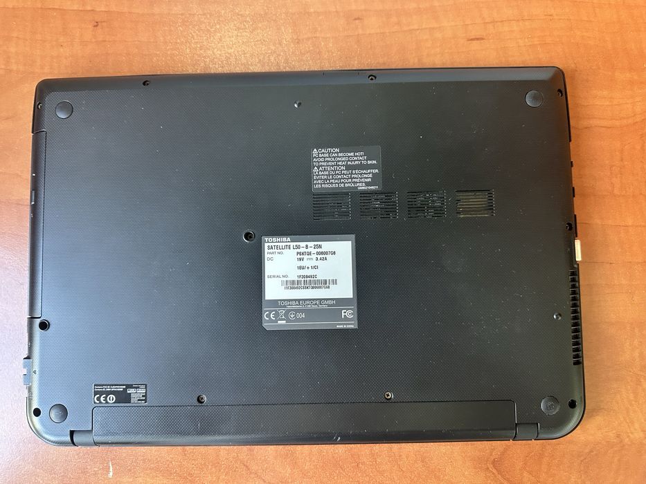Laptop Toshiba Satellite L-50-B-25N