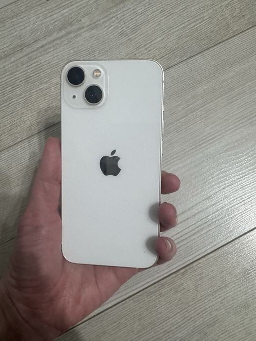 Смартфон IPhone 13 цвет белый 128гб