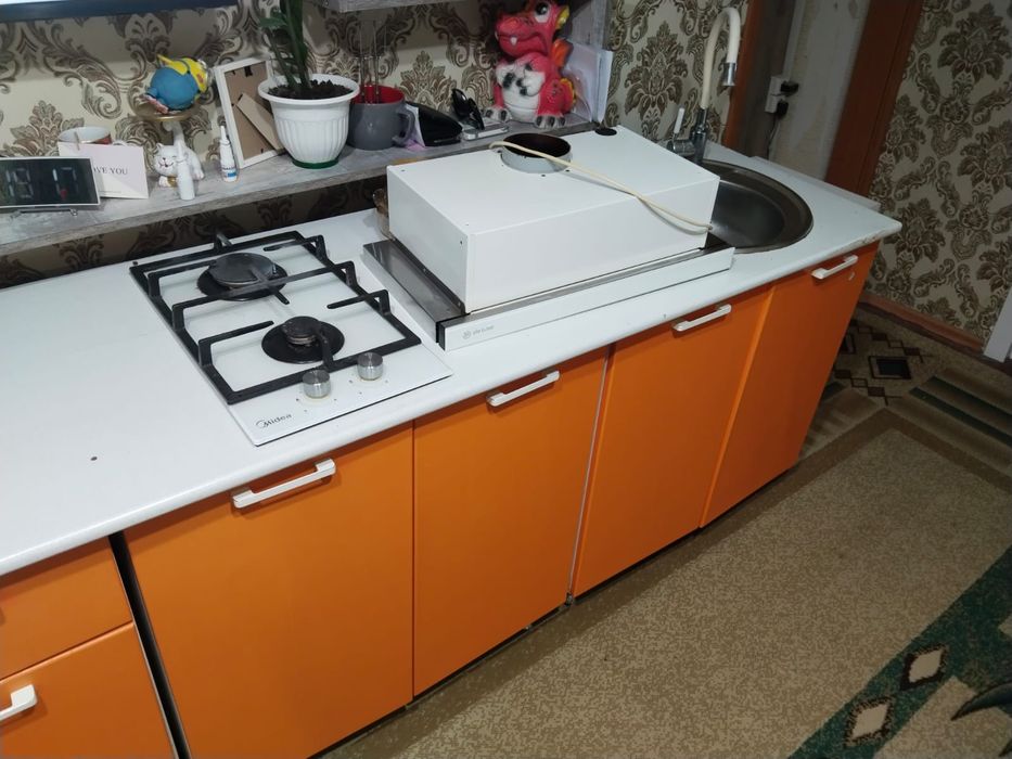 Продам кухонный гарнитур