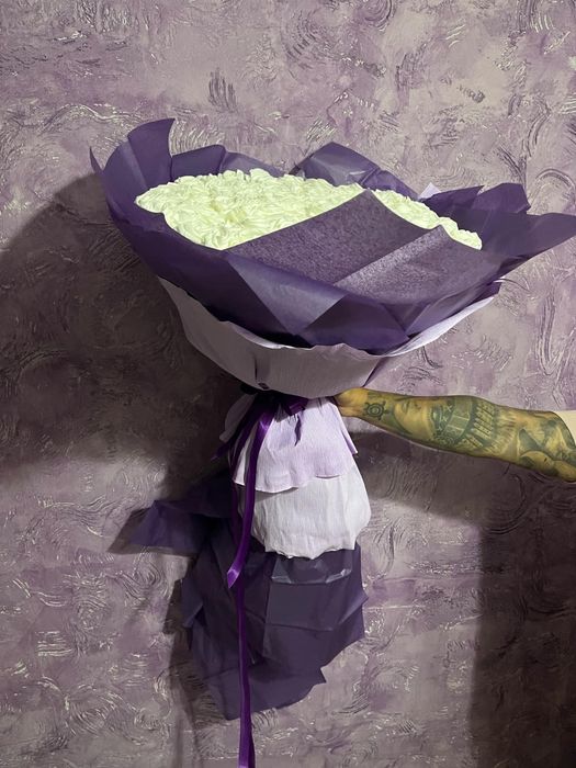 101 вечни рози – Перфектният подарък с 50% отстъпка!"