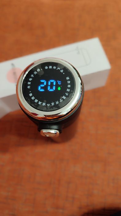 Termos nou cu afișare temperatura