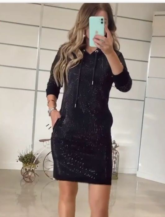 Женское стильное платье