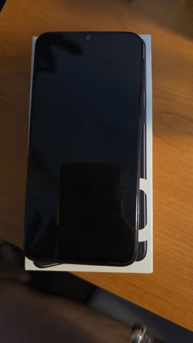 Samsung A40 la vanzare