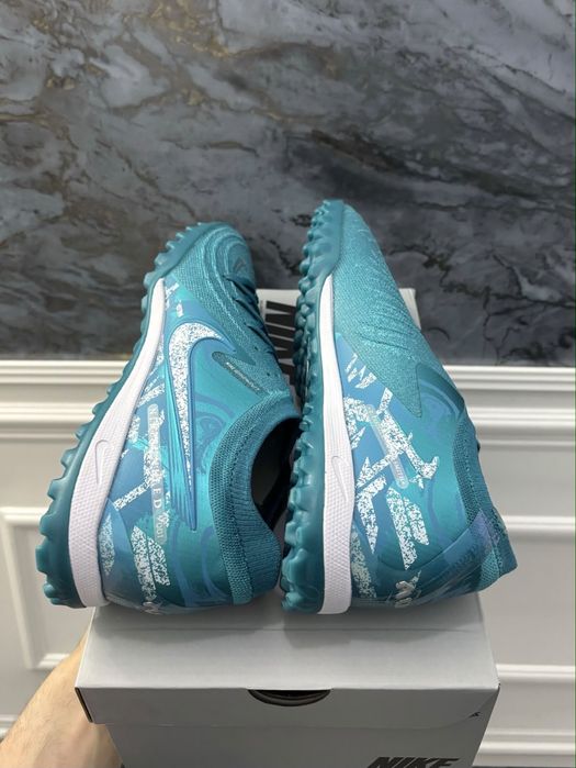 Ghete de fotbal Nike