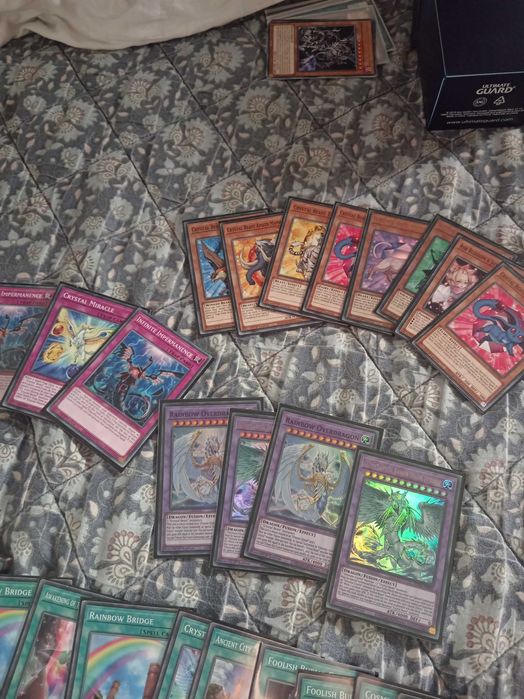 Карти Yu-gi-oh crystal beast deck