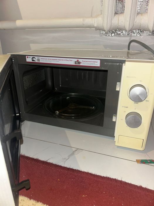 Микроволновая печь