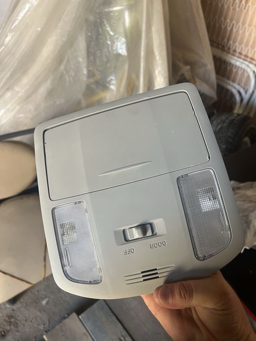 Фонарь хайлюкс оригинал