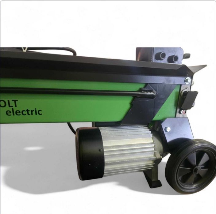 Voltelectric Цепачка за дърва 7 тона 520мм 2400W