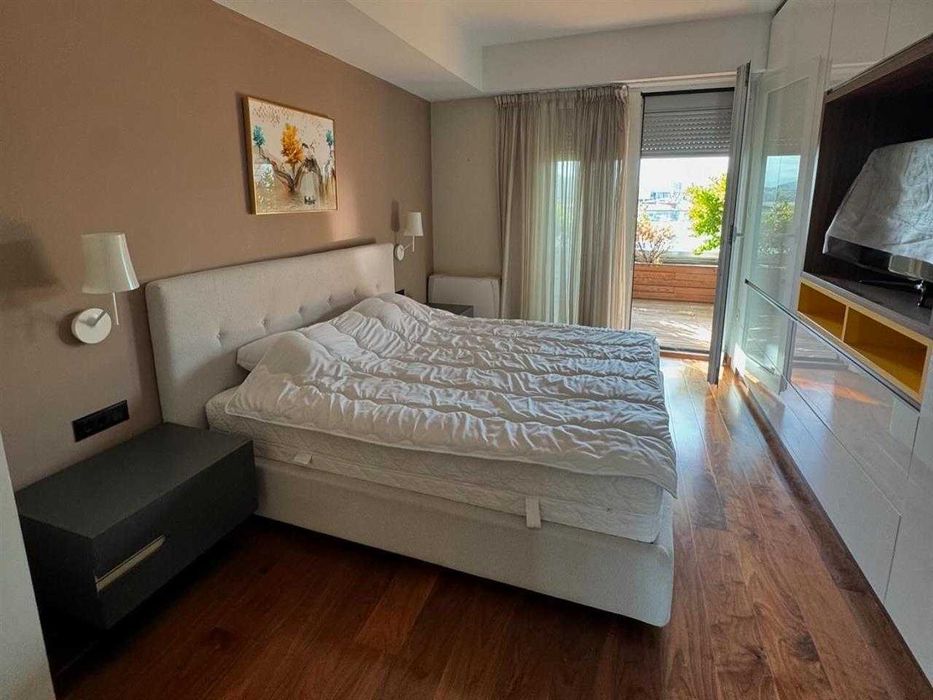 Дава се под наем Многостаен апартамент в Пловдив, Тракия - 114 кв.м за 464.1 € - Снимка #5