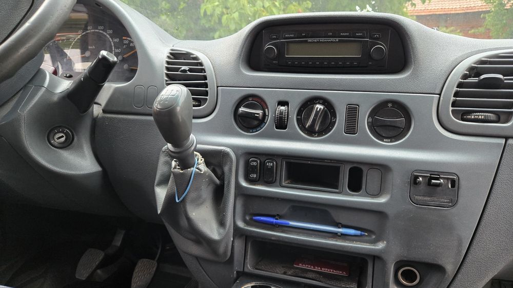 Продавам Мерцедес спринтер 313/ Mercedes sprinter 313