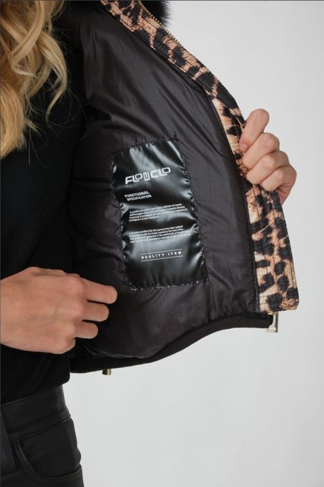 Яке от Естествен Пух и качулка с естествен кожа FLO&CLO