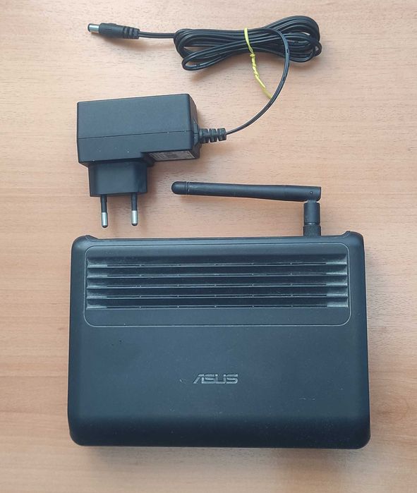 Безжичен рутер ASUS