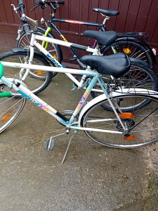 Biciclete de vanzare