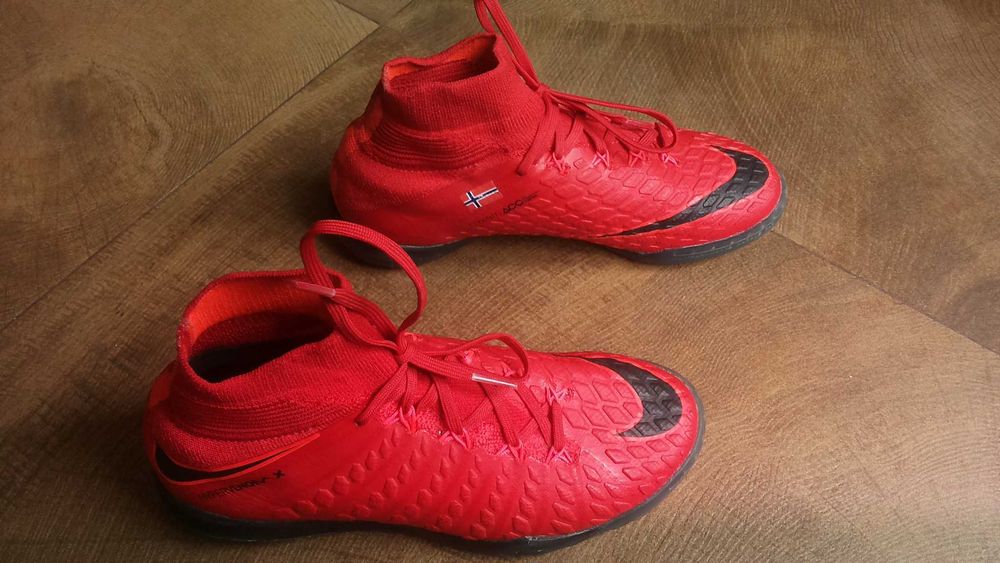 NIKE HYPERVENOM X Proximo Shoes Размер EUR 36 / UK 3,5 за зала 374-14-S