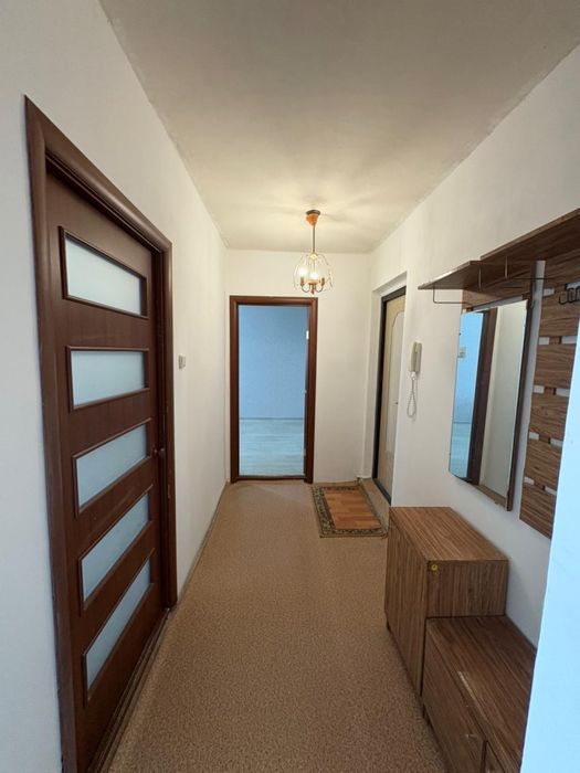 Продается двухкомнатная квартира