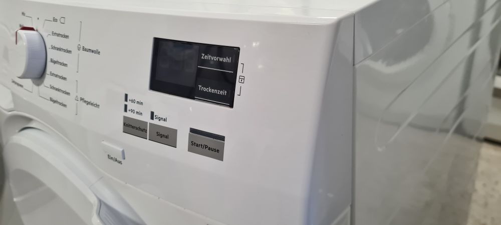 Сушилня с термопомпа AEG 7000 Series 7кг А+++