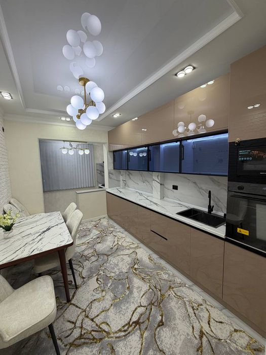 Чиланзар-16 кв 4/2/9.100м2 Срочно Продам квартиру срочно