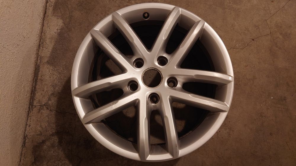 VW "Yukon" 8J18, 5х130, ET53, централен отвор 71.5мм (4 бр.)