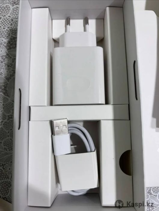 Honor x8c, в идеальном состоянии