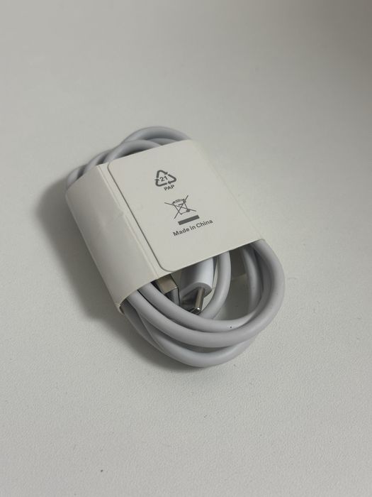 Продам оригинальные зарядки, блоки на айфон, iPhone, андроид