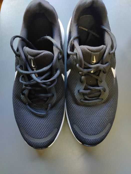 Nike 44,5 номер, черни