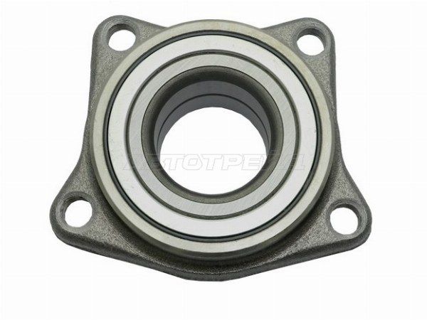 Полуступица Mitsubishi Chariot grandis