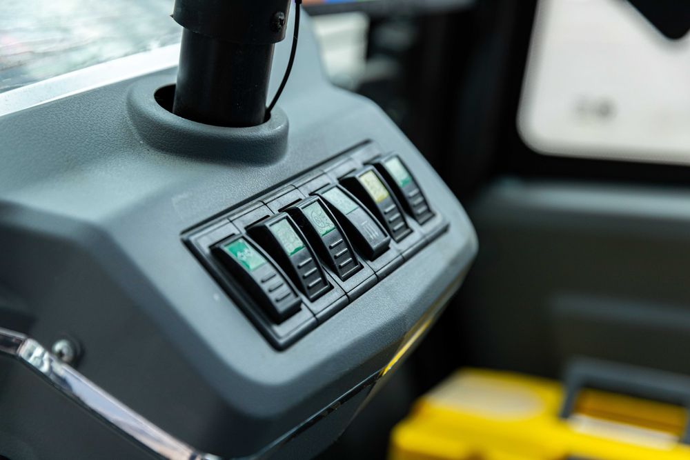 Фронтальный погрузчик LUGONG T930LP