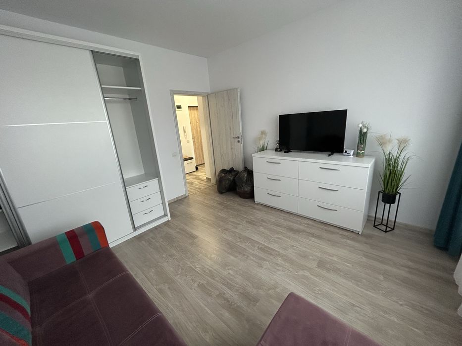 Garsoniera cartierul Brancusi in bloc nou