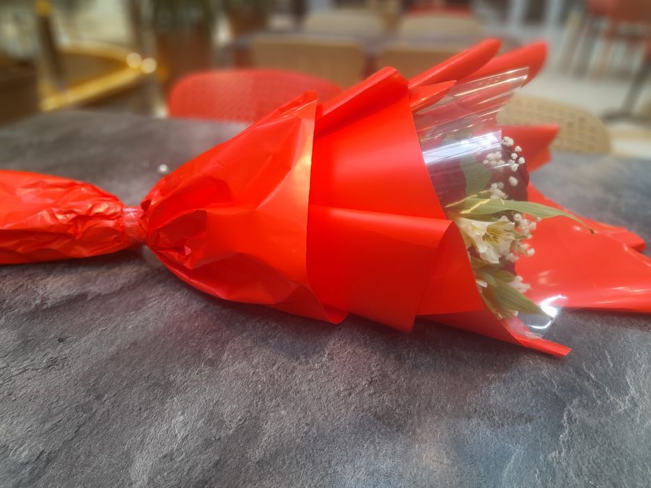 Tabiy buket Gul (Kelishamiz)