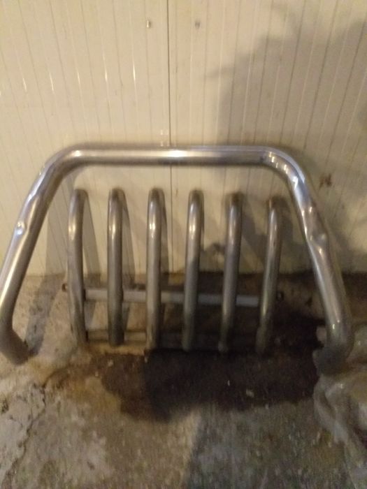 Тойота Ланд Крузер на части