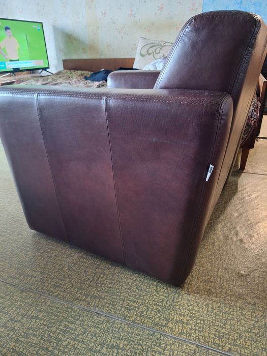 Фотьойл естествена кожа в перфектно състояние