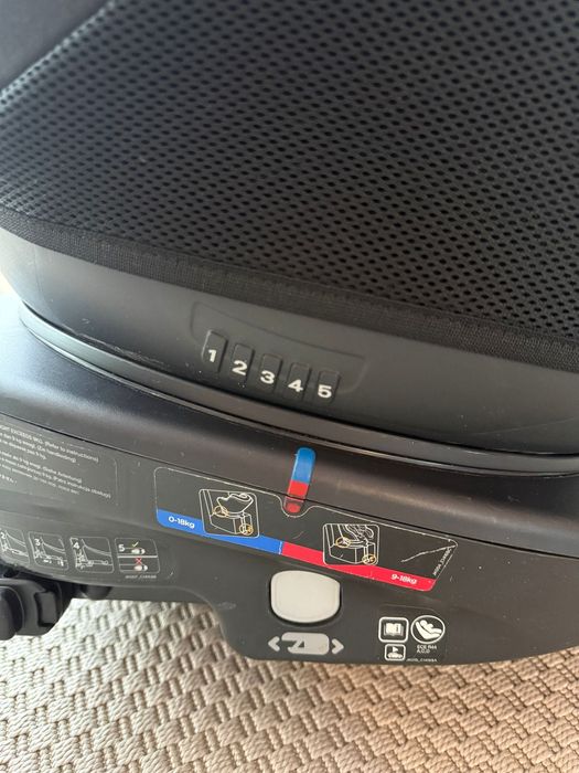 Scaun auto rotativ Joie Spin me 360