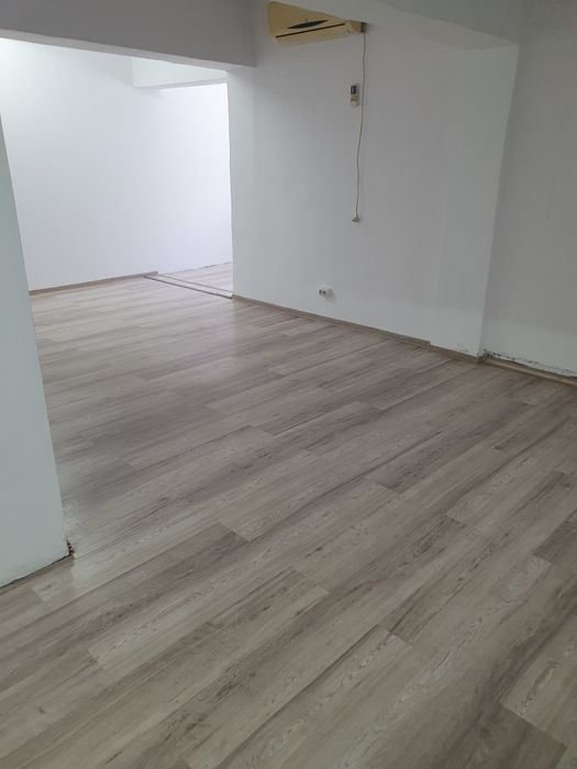Ofer spre inchiriere spatiu mixt birou, depozit, atelier