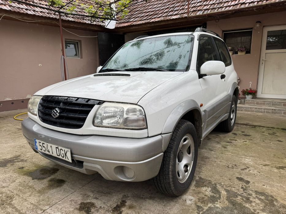 Vând Suzuki Grand Vitara