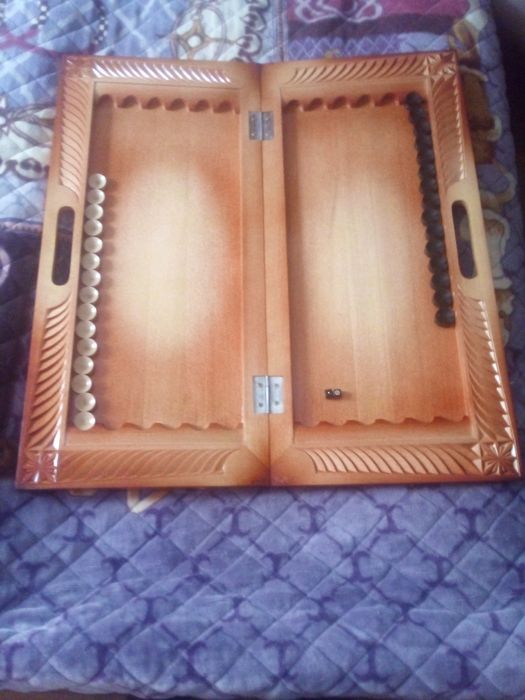 Нарды настольная игра