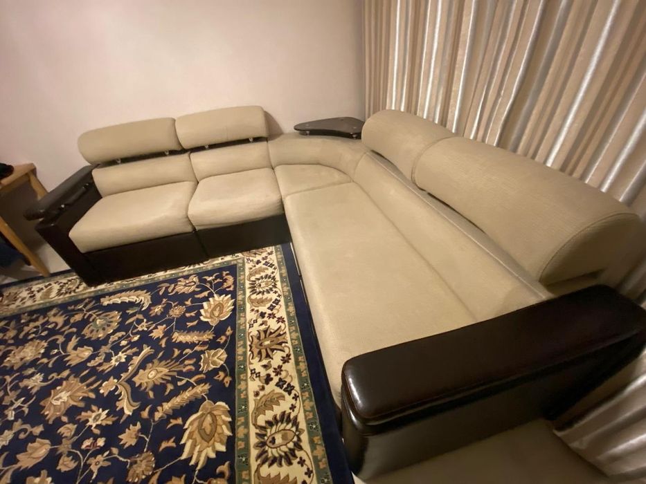 Продам диван двухспальный