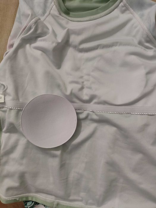 Спортен бански за сърф