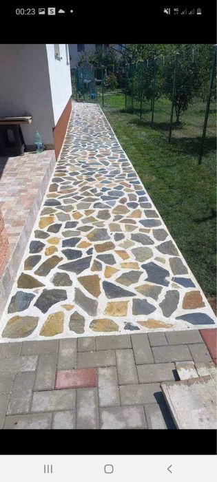 Vand si montez piatra naturala de munte