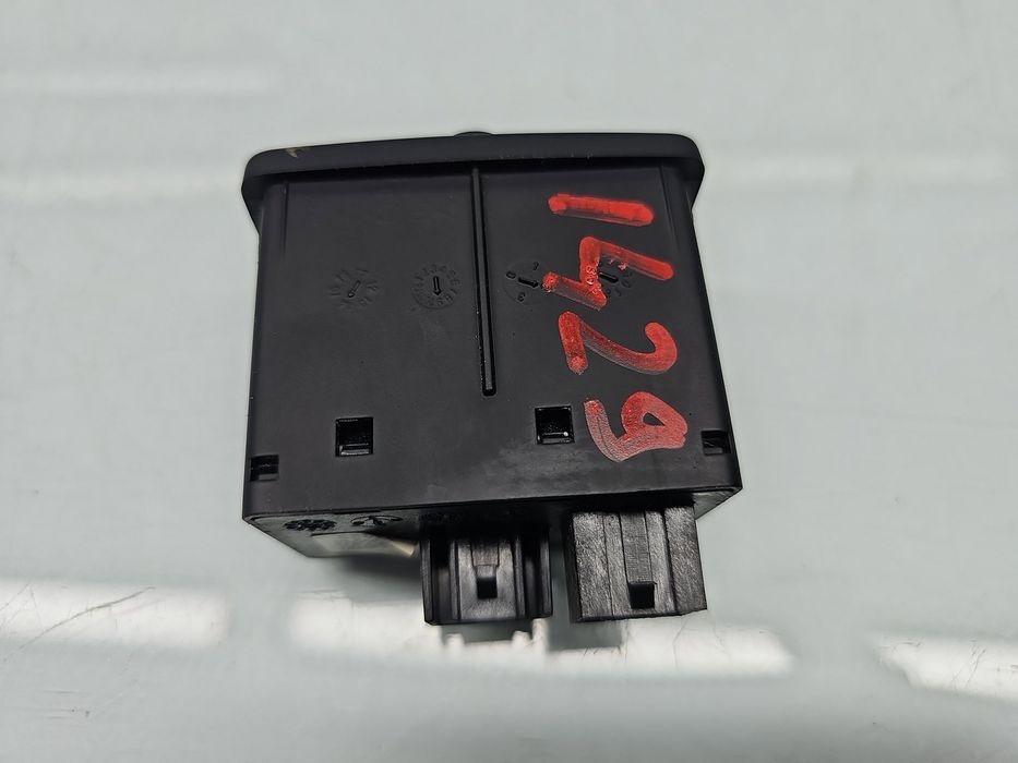 Conector auxiliar USB PEUGEOT Boxer [Fabr 2006-prezent] 73555829803974