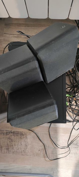 Creative Inspire P5800 със субуфер + 3 колонки