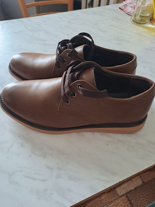 Продам мужские  туфли