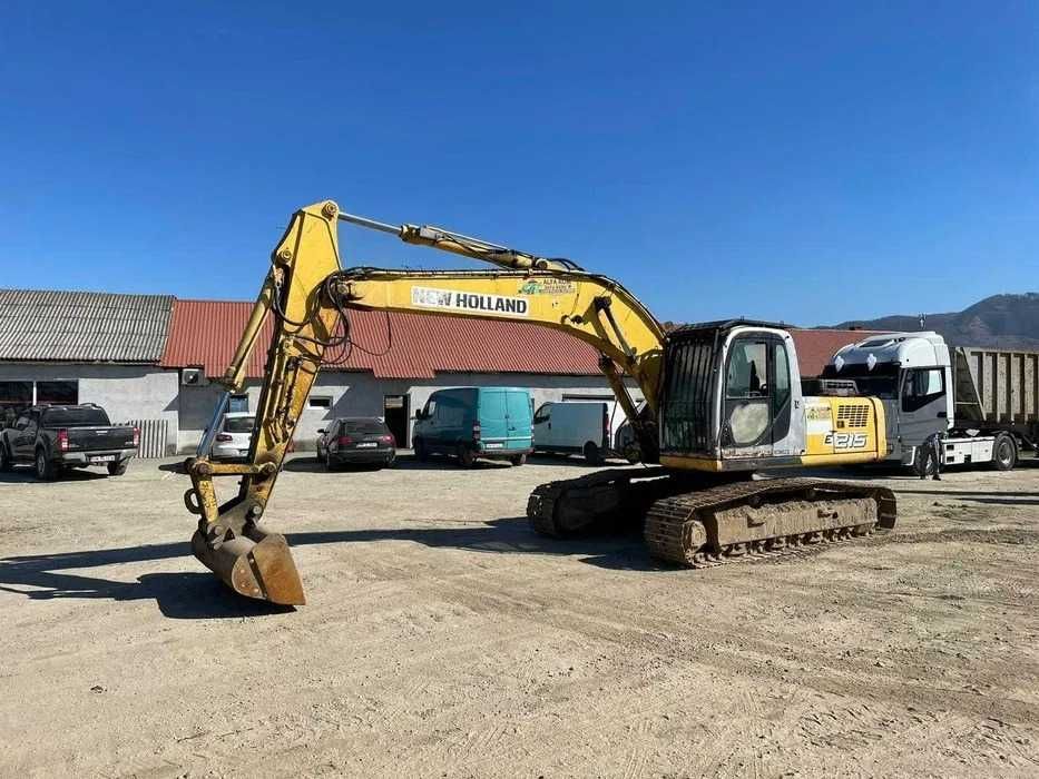 Cabina excavator pe senile New Holland E 215