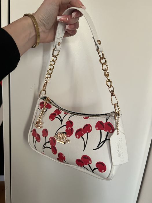 Чанта coach с черешки