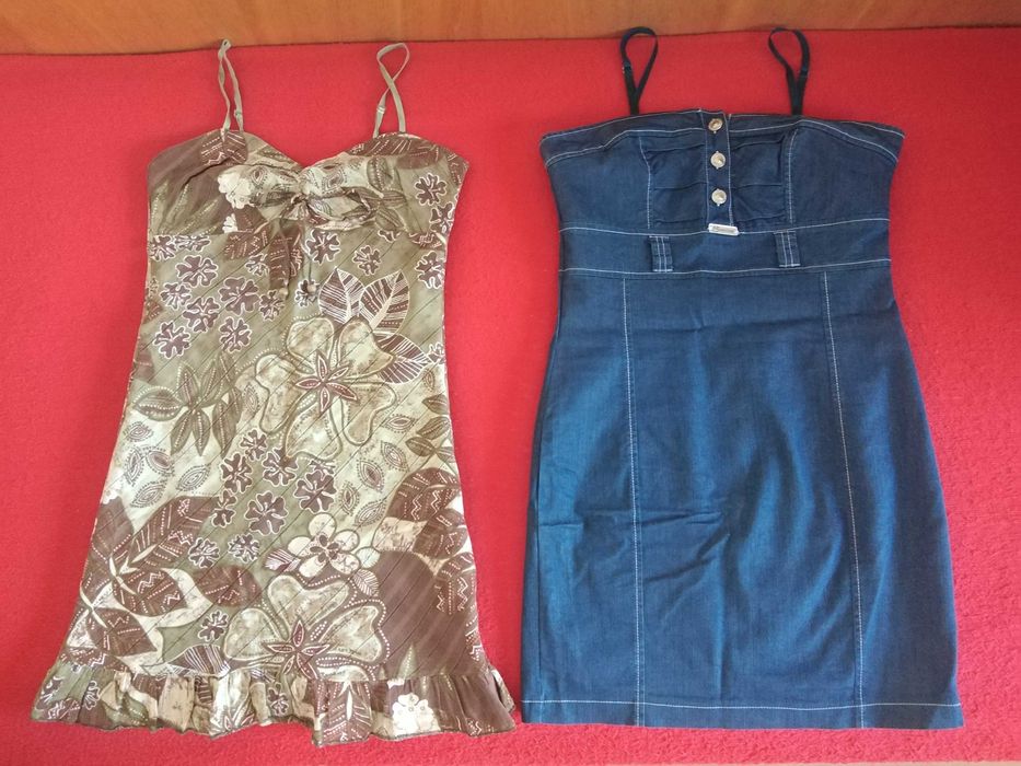 Рокли различни материи и цветове размери М и S