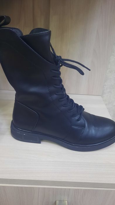 Демисезонные ботинки