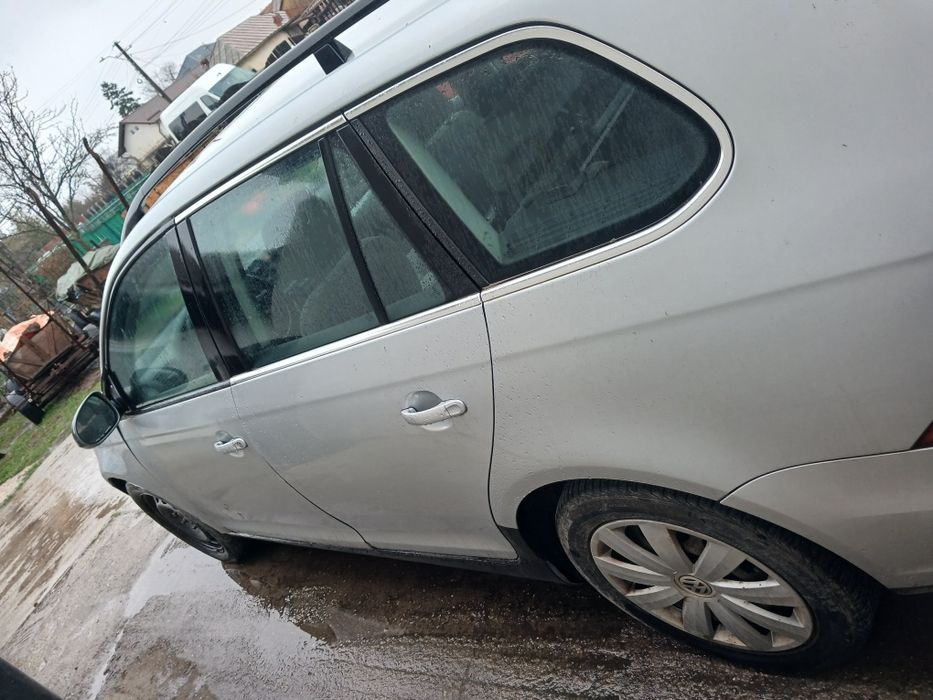 Vând Golf V breck 2008