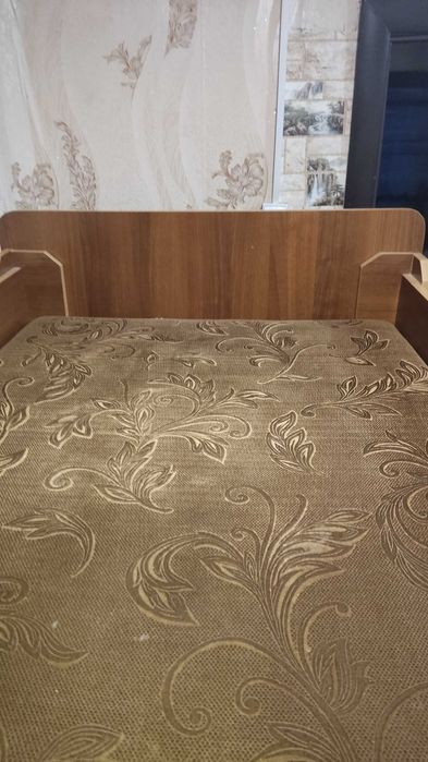 Двухьярусная кровать