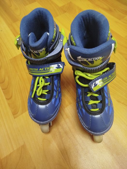 Роликовые коньки