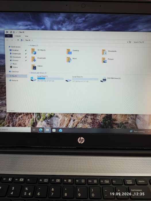Laptop HP ProBook 650 Generația 1