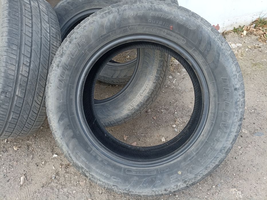 Продам шины Cooper Discoverer HTS 225/65 R17